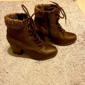 Brown boots